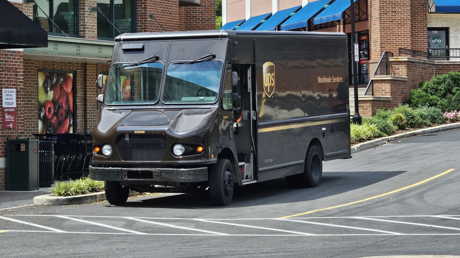 UPS shift away from Amazon shows bigger payoff