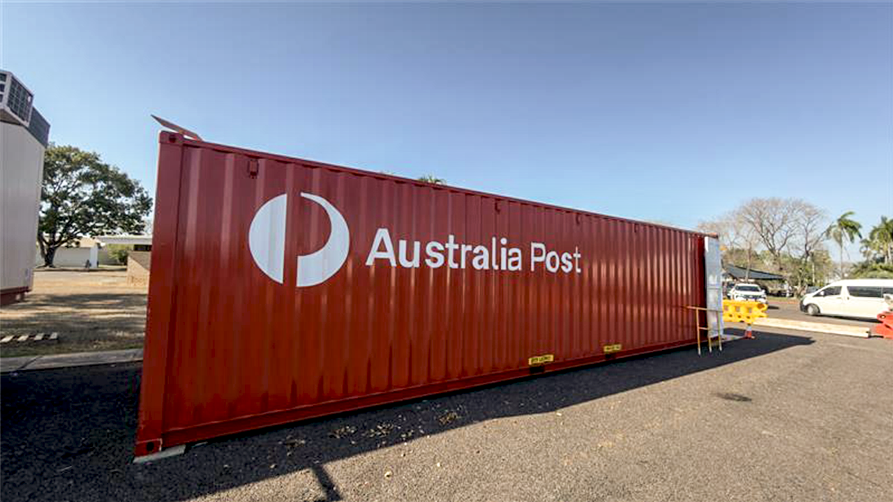 Australia military base gets mobile post office during war games